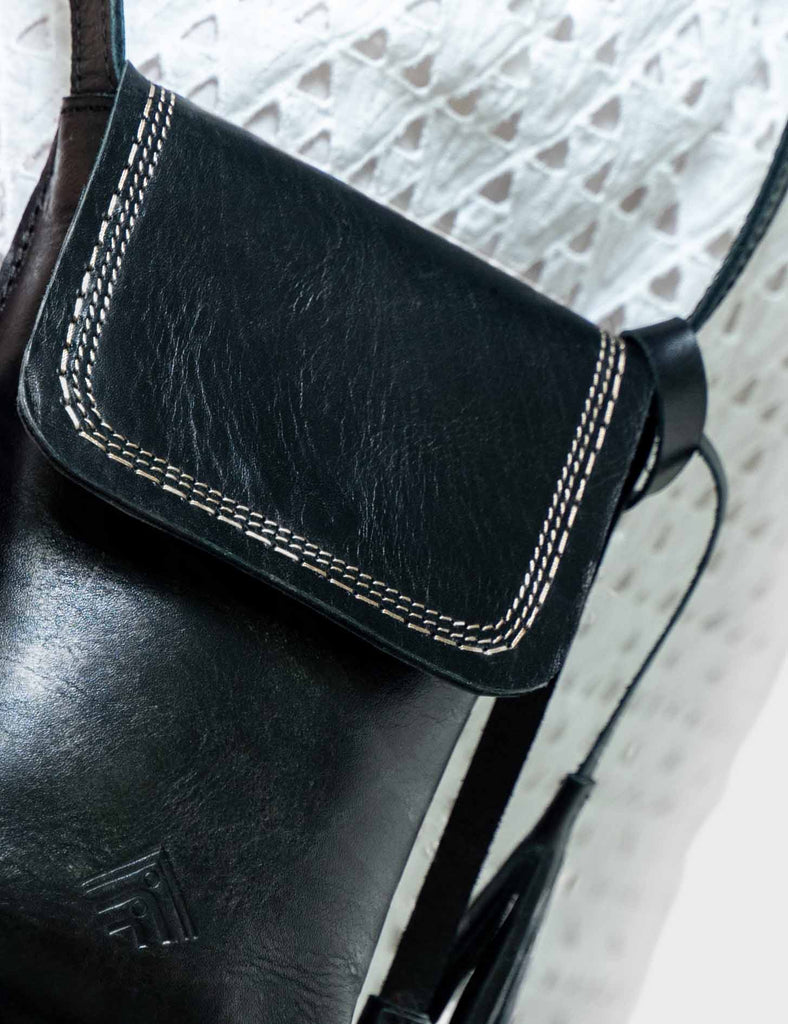 Bereket Phone bag
